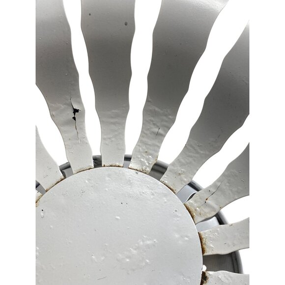 Decorative White Metal Fruit Bowl Urn - Picture 7 of 8